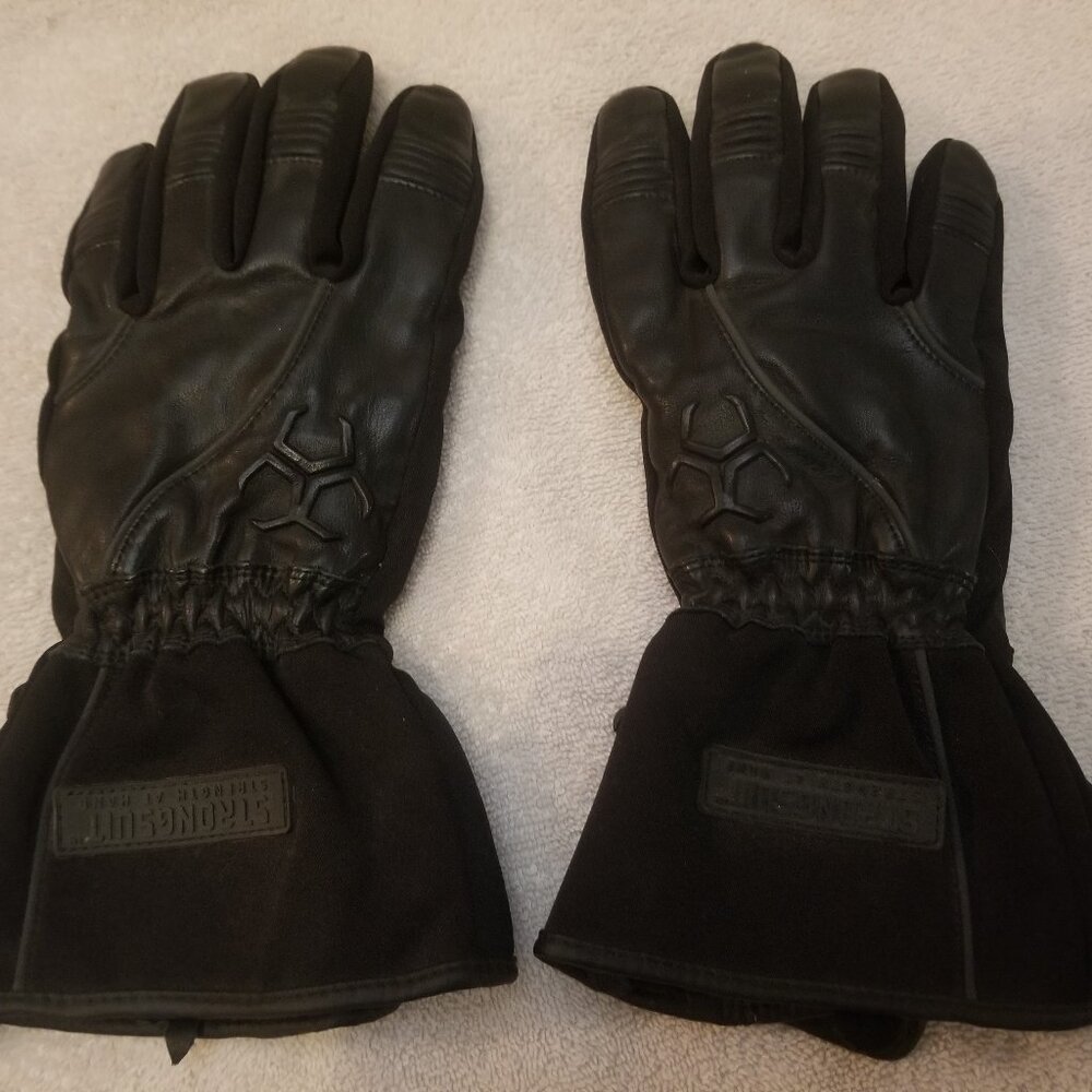 StrongSuit 20700-S Strokers Ace Motorcycle Gloves